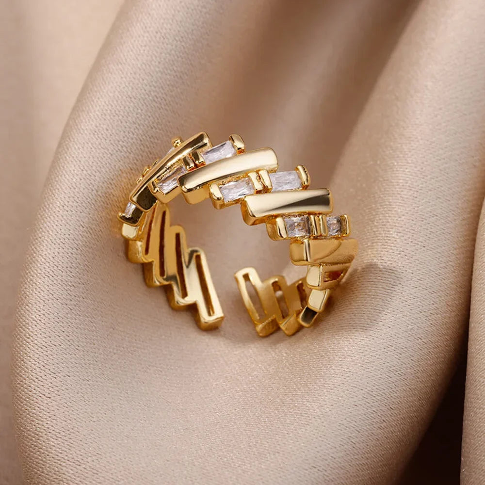 Stainless Steel Rings for Women Aesthetic Heart Gold Color Rings Vintage Waterproof Wedding Jewelry Prom Accessories Gift