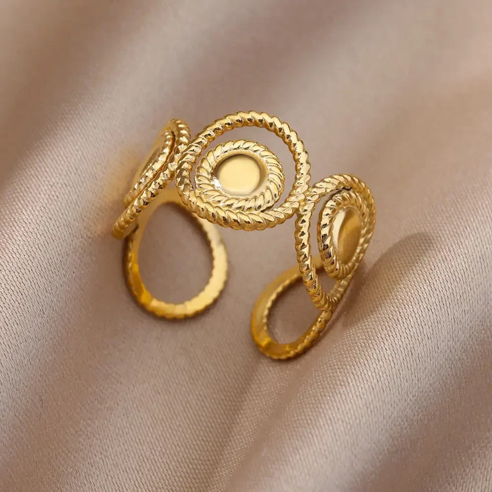 Stainless Steel Rings for Women Aesthetic Heart Gold Color Rings Vintage Waterproof Wedding Jewelry Prom Accessories Gift