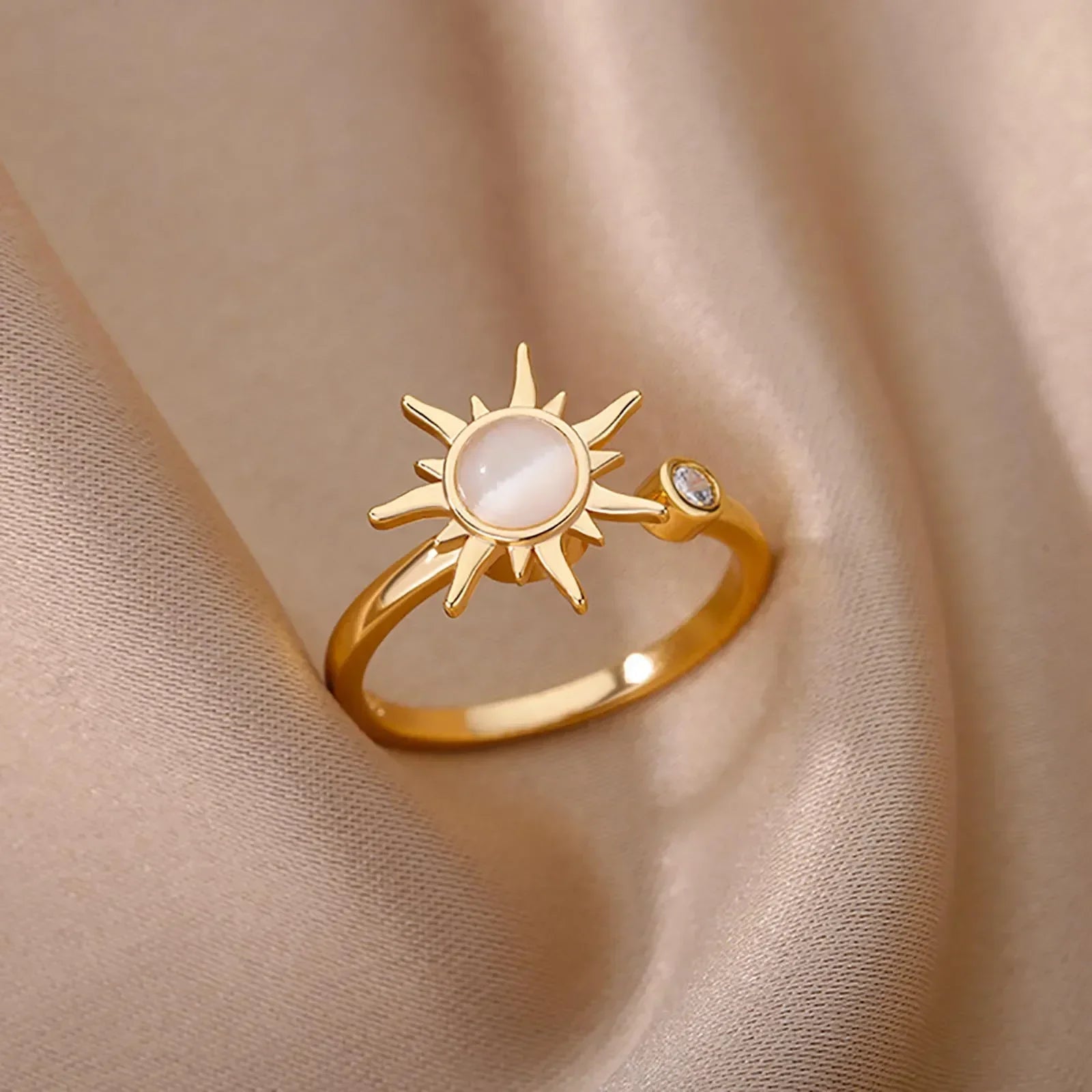 Stainless Steel Rings for Women Aesthetic Heart Gold Color Rings Vintage Waterproof Wedding Jewelry Prom Accessories Gift