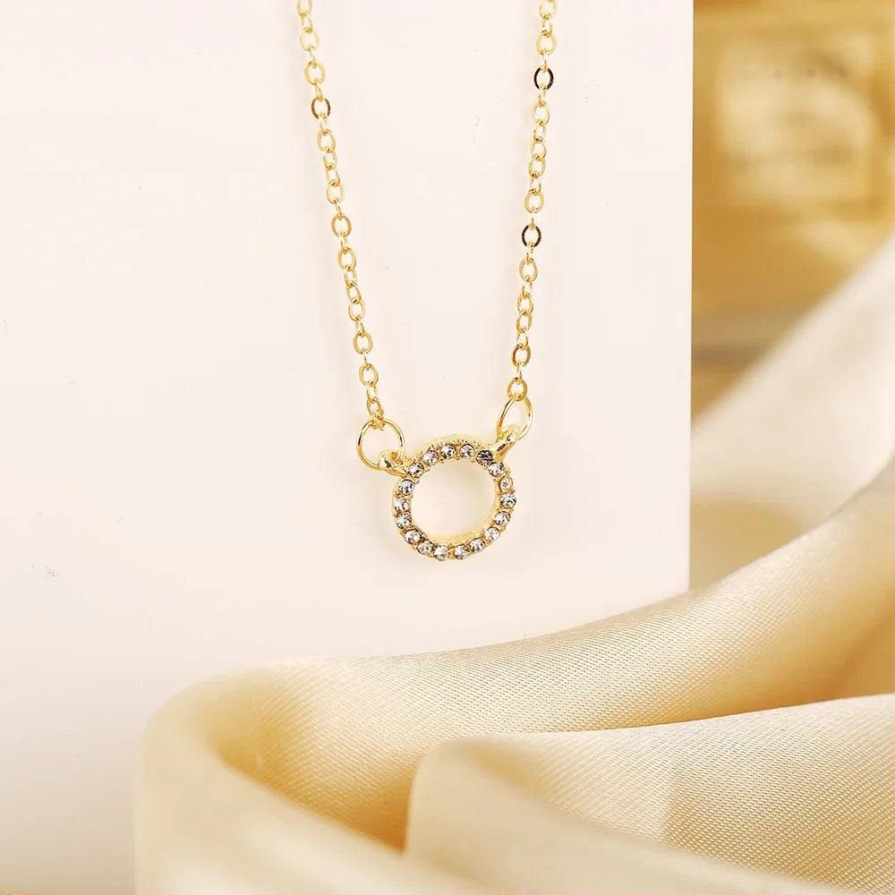 Fashion Trend Elegant Jewelry Simple Crystal Circle Pendant Necklace Golden Color Unquie Women Necklace Party Gift