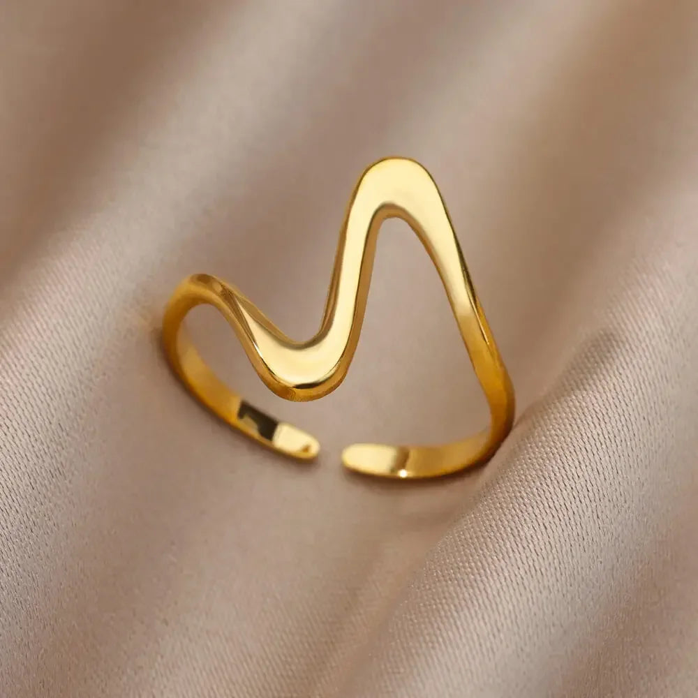 Stainless Steel Rings for Women Aesthetic Heart Gold Color Rings Vintage Waterproof Wedding Jewelry Prom Accessories Gift