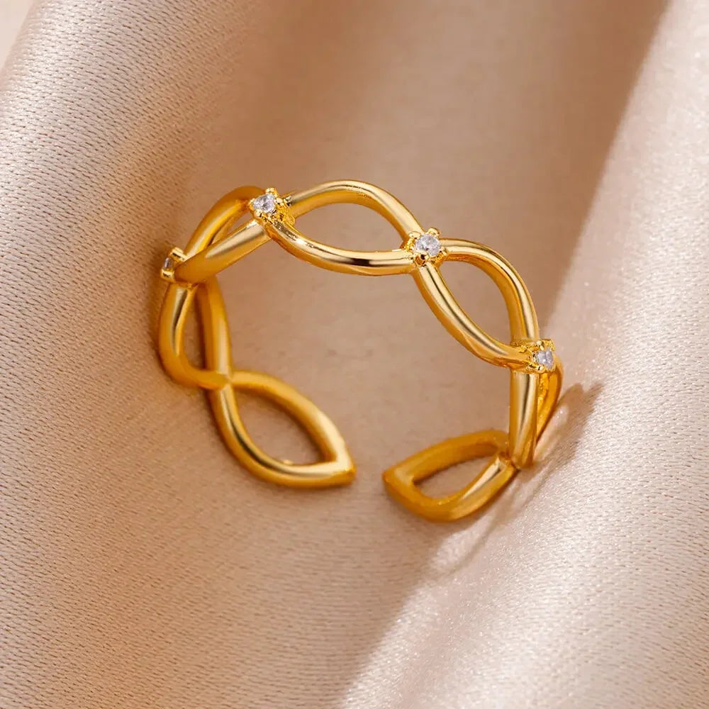 Stainless Steel Rings for Women Aesthetic Heart Gold Color Rings Vintage Waterproof Wedding Jewelry Prom Accessories Gift