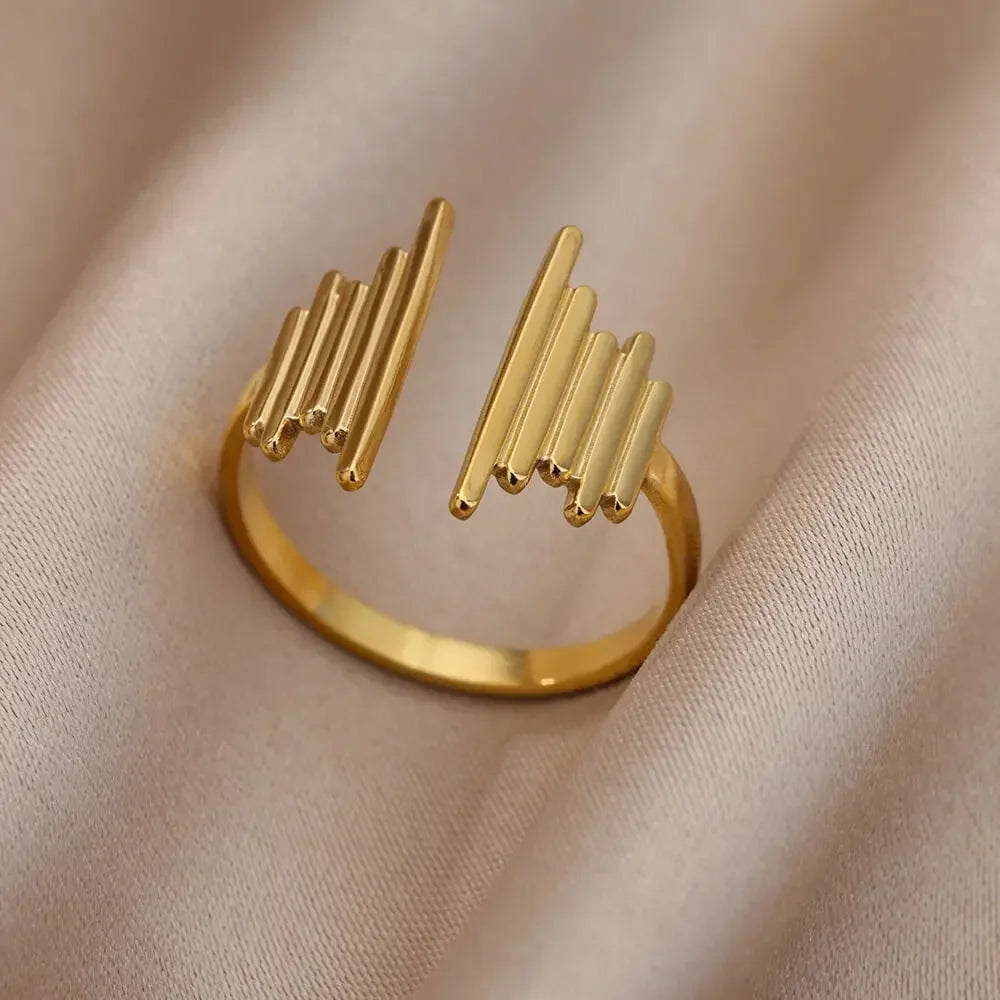 Stainless Steel Rings for Women Aesthetic Heart Gold Color Rings Vintage Waterproof Wedding Jewelry Prom Accessories Gift