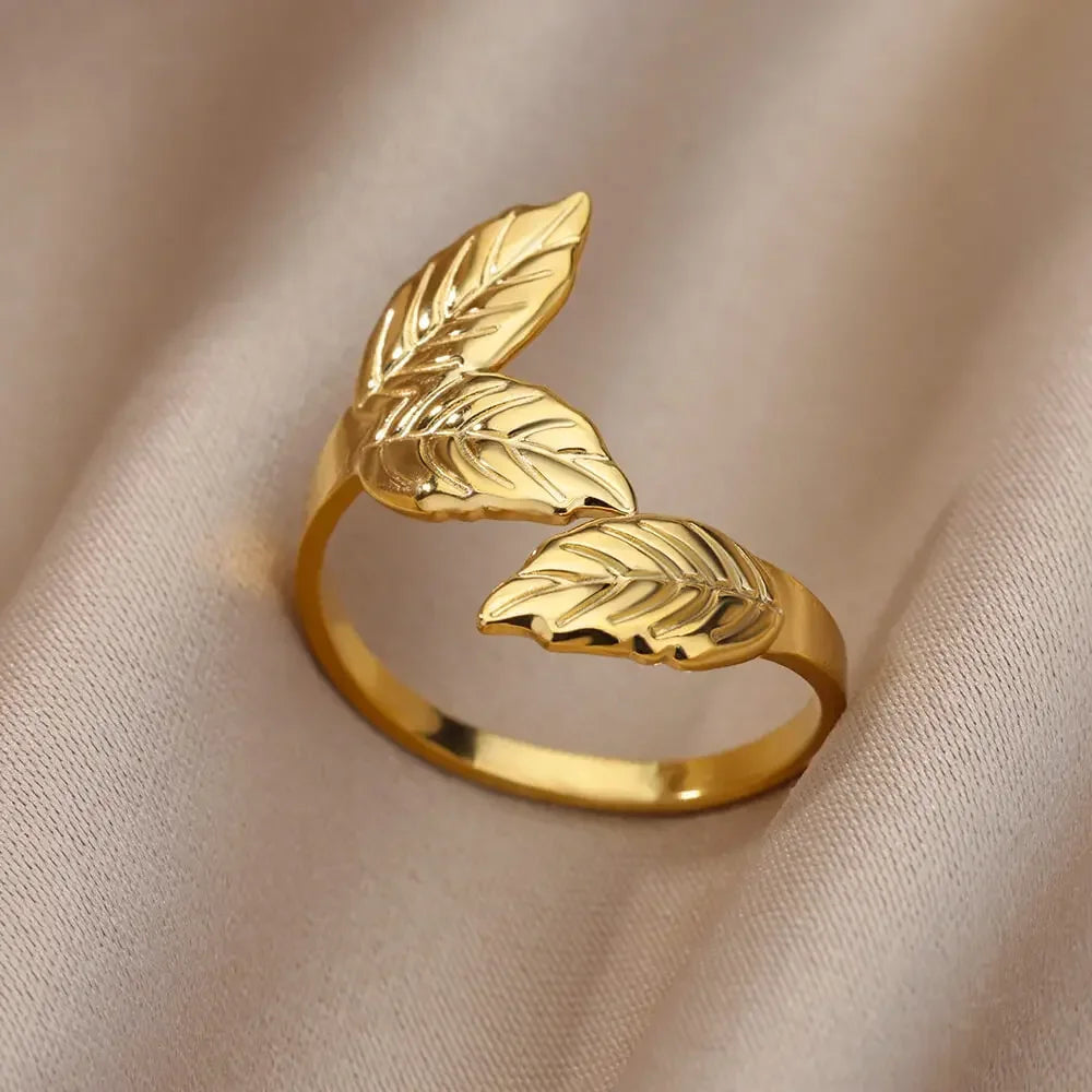 Stainless Steel Rings for Women Aesthetic Heart Gold Color Rings Vintage Waterproof Wedding Jewelry Prom Accessories Gift