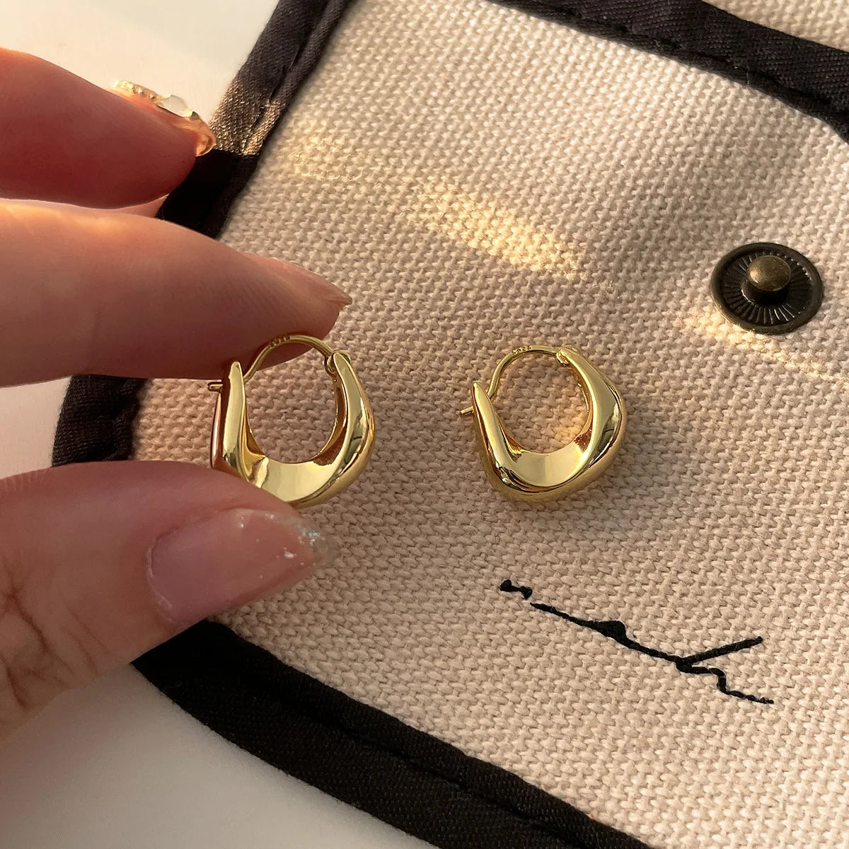 Vive Amari & Co. Gold and Silver Dual-Tone Earrings — Elegant Design for Women
