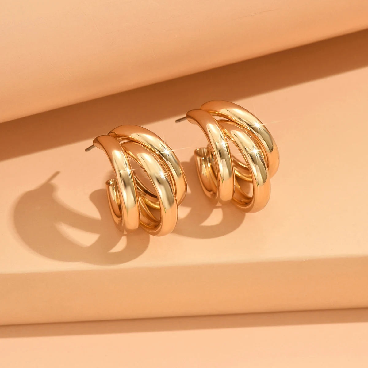 Elegant Gold Hoop Earrings – Vive Amari & Co.